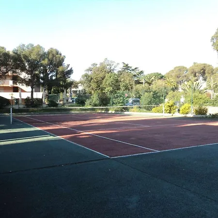 アパート Charmant Appt A St Aygulf: Piscine, Tennis, Plage Proche, 6 Couchers, Grand Garage - Fr-1-226a-178